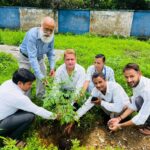 लोक पर्व हरेला पर पीआईबी देहरादून में “एक पेड़ माँ के नाम” अभियान के अंतर्गत किया गया पौधारोपण , एनएसटीआई देहरादून में ‘स्वच्छता पखवाड़ा’ का हुआ शुभारंभ